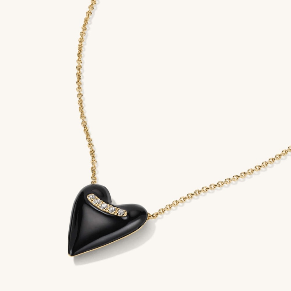 New Mejuri Heart Enamel Pendant Necklace
